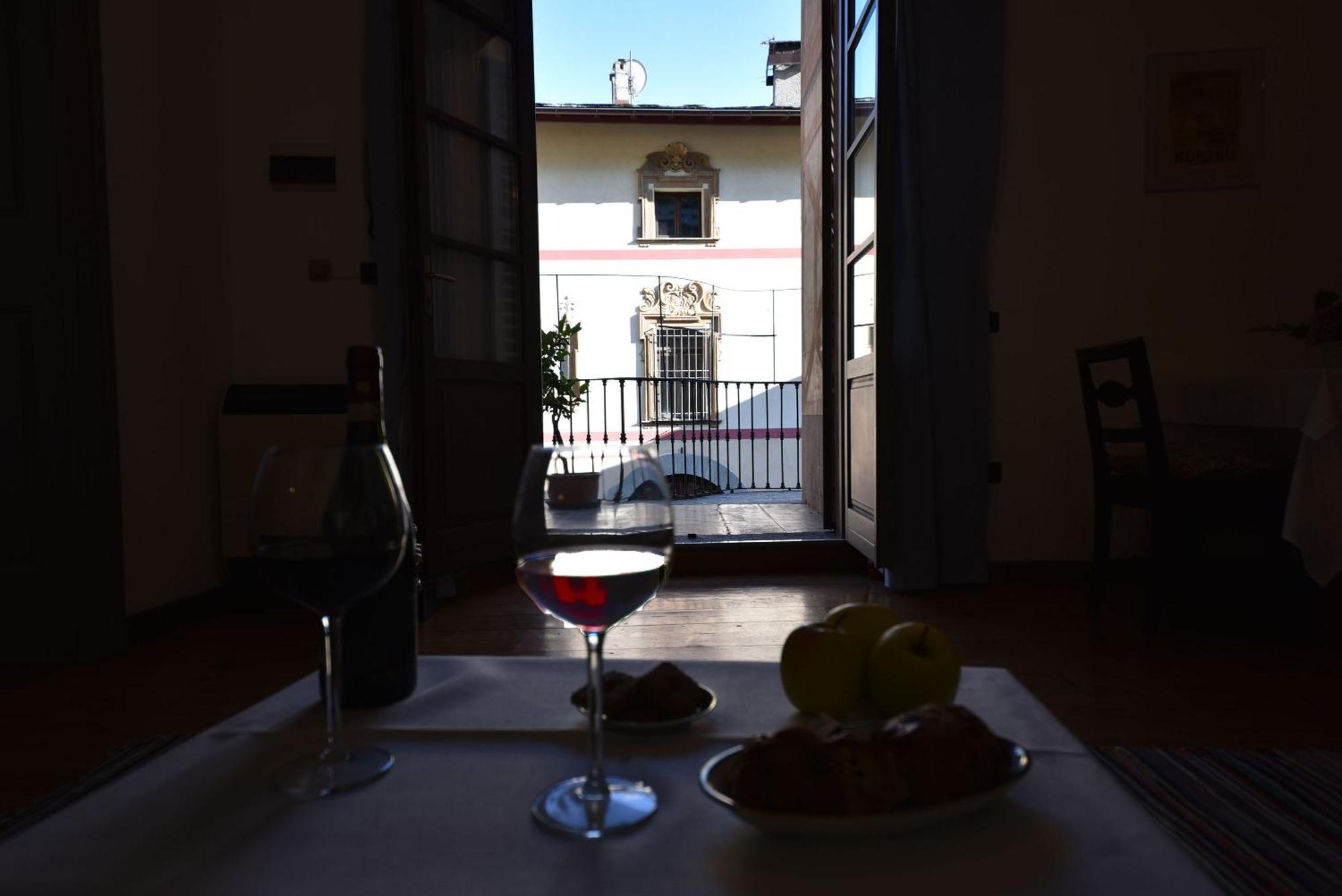 Villa Il Drago Al Roseto Del Drago à San Bernardo  Extérieur photo