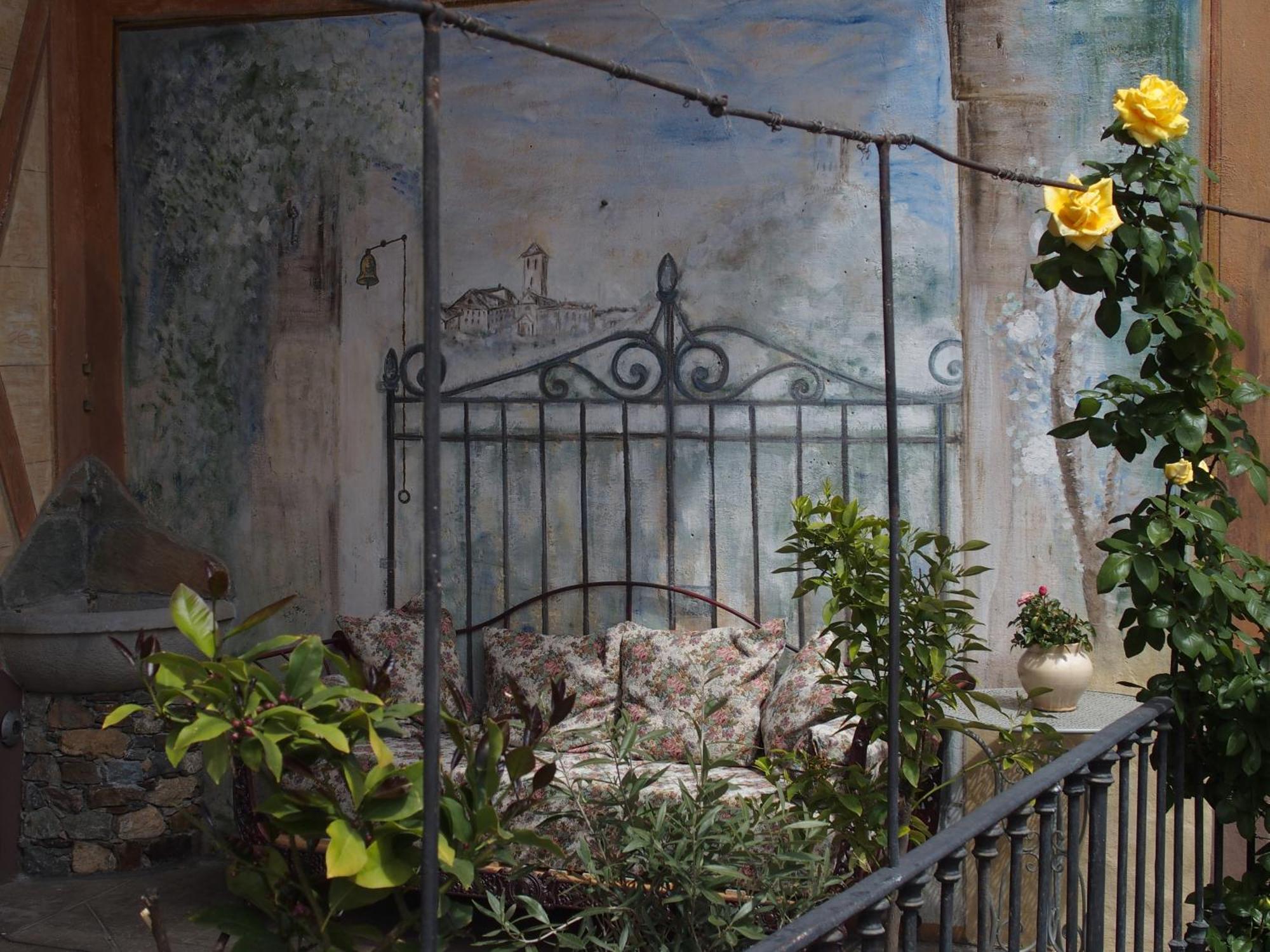 Villa Il Drago Al Roseto Del Drago à San Bernardo  Extérieur photo